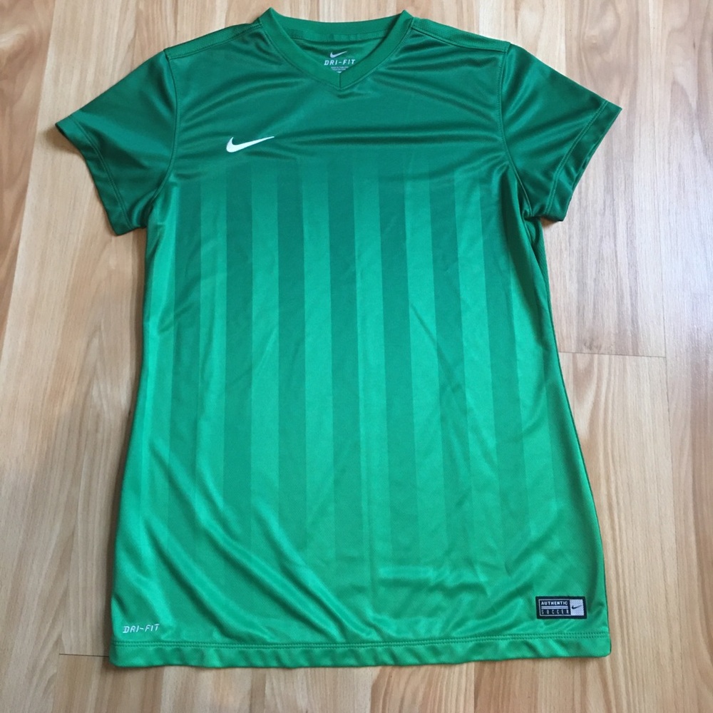 Women’s Nike Soccer Shirt